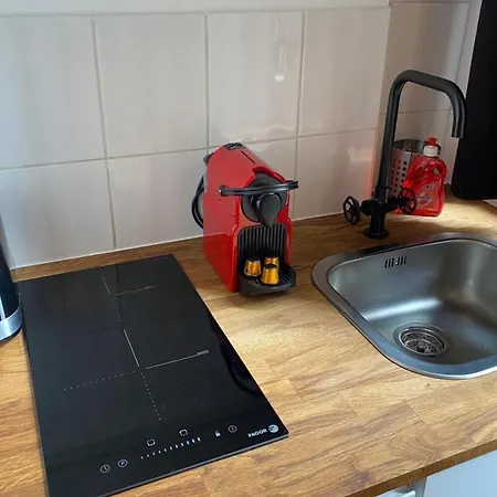 Charming With Exposed Beams Ainay District Лион