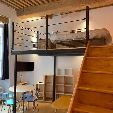 Lägenhet Charming With Exposed Beams Ainay District *